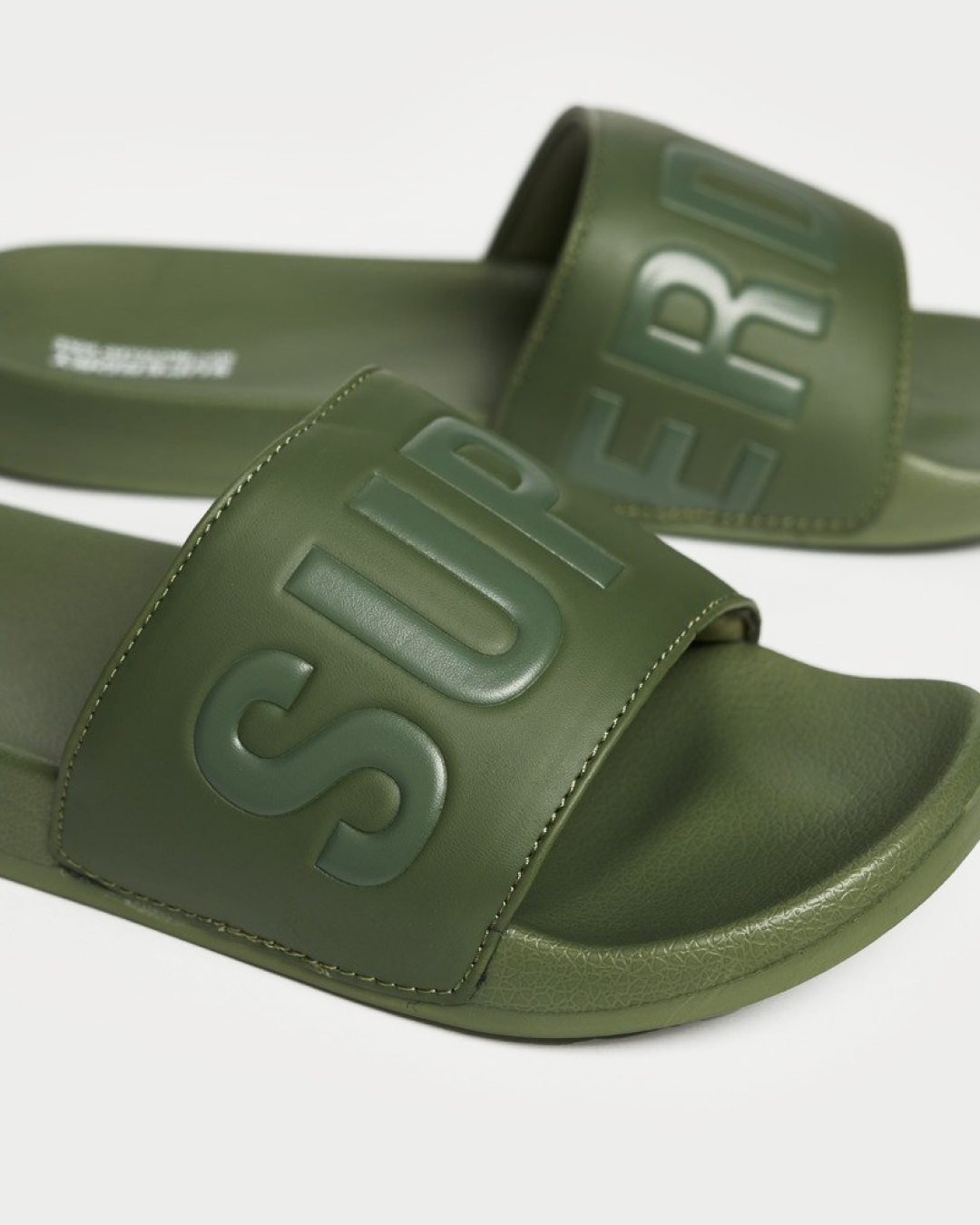 Super Dry Vegan Core Sliders In Army Green